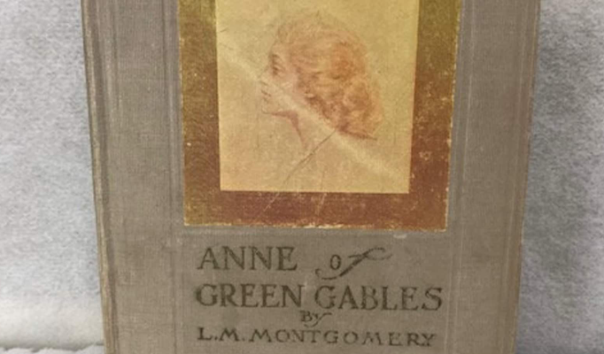 Lucy Maud Montgomery’s Anne of Green Gables